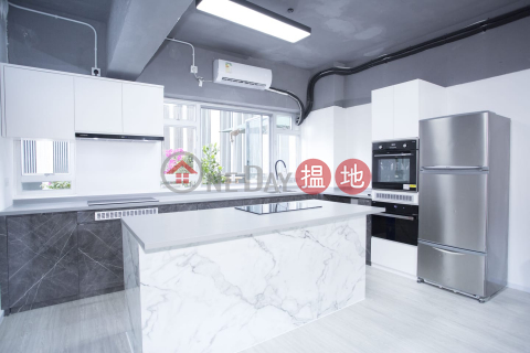 明亮舒適的創意工作間和儲物空間 | 勝利工廠大廈 Victory Factory Building _0