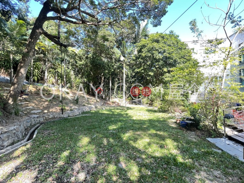 Elegant house with balcony & parking | For Sale Pak Tam Road | Sai Kung, Hong Kong | Sales HK$ 25M