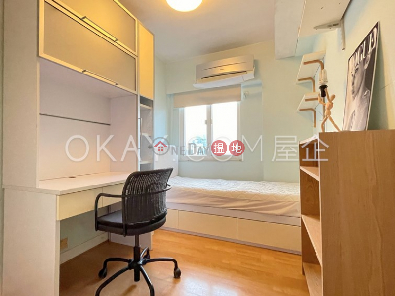 HK$ 18M Block A Grandview Tower | Eastern District, Efficient 3 bedroom on high floor with parking | For Sale