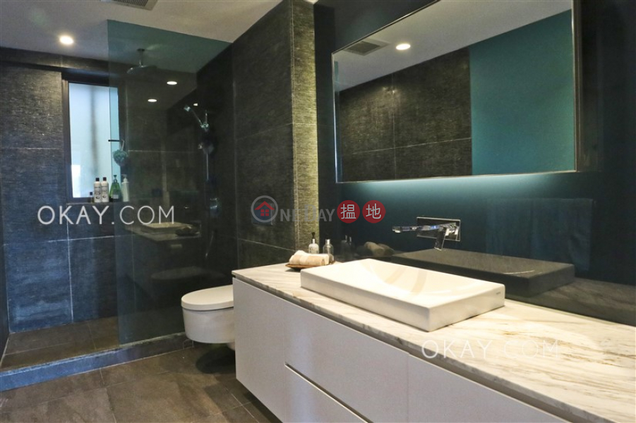 HK$ 55M, Hong Kong Garden, Western District Efficient 3 bedroom with parking | For Sale