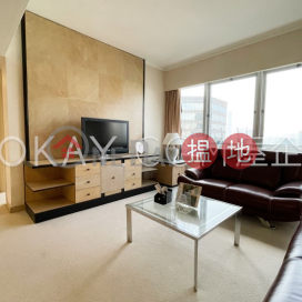 Gorgeous 2 bedroom on high floor with harbour views | For Sale