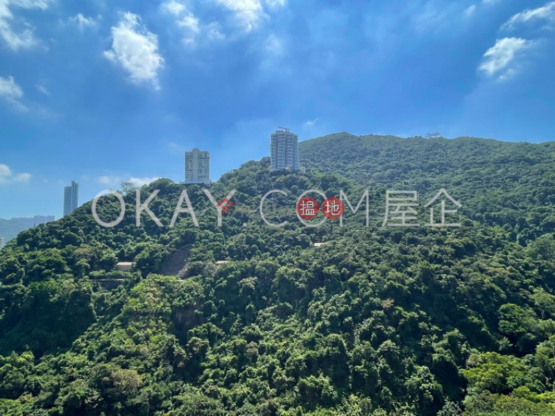 Rare 3 bedroom on high floor with parking | Rental | Bamboo Grove 竹林苑 Rental Listings