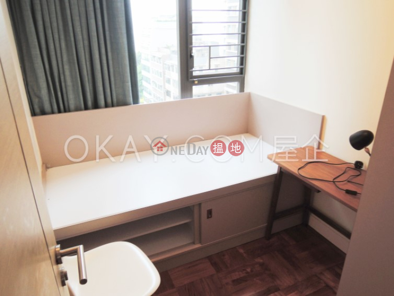 HK$ 29,300/ month, 18 Catchick Street Western District | Charming 2 bedroom with sea views & balcony | Rental
