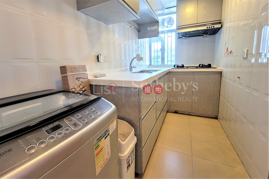 HK$ 42,000/ month | Shan Kwong Tower | Wan Chai District | Property for Rent at Shan Kwong Tower with 3 Bedrooms