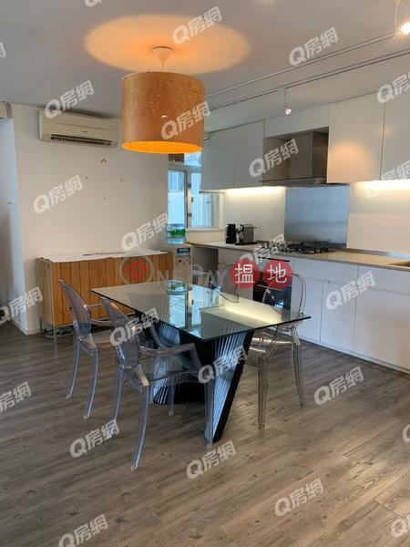 Property Search Hong Kong | OneDay | Residential Sales Listings | (T-35) Willow Mansion Harbour View Gardens (West) Taikoo Shing | 4 bedroom Mid Floor Flat for Sale