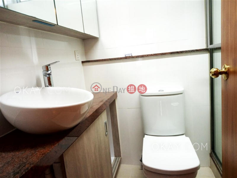 Charming 3 bedroom in Quarry Bay | Rental | (T-45) Tung Hoi Mansion Kwun Hoi Terrace Taikoo Shing 東海閣 (45座) Rental Listings