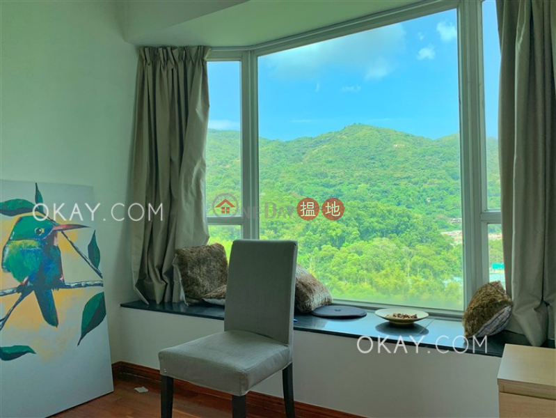 HK$ 34,000/ month | One Kowloon Peak Tsuen Wan | Gorgeous 4 bed on high floor with sea views & balcony | Rental