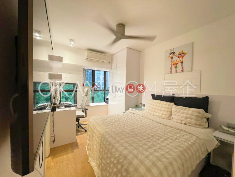Luxurious 3 bedroom with parking | For Sale | Scenic Garden 福苑 Sales Listings
