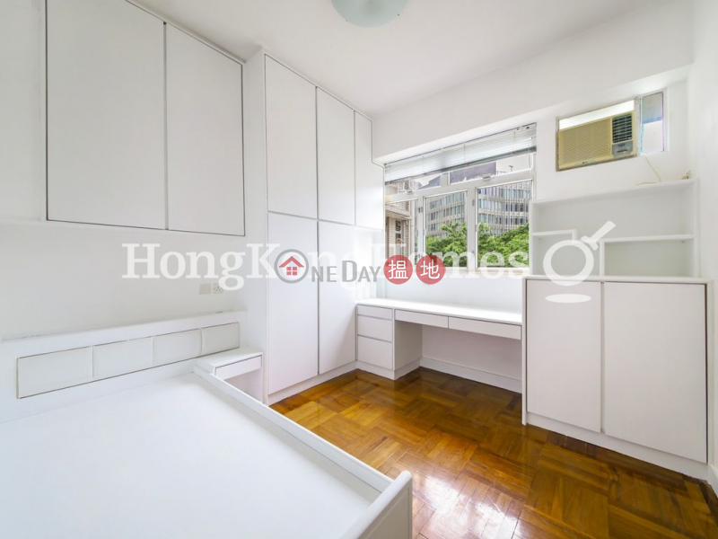 Property Search Hong Kong | OneDay | Residential Rental Listings | 3 Bedroom Family Unit for Rent at Waiga Mansion