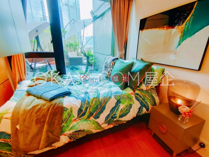 HK$ 64M | The Arch Sun Tower (Tower 1A) | Yau Tsim Mong, Exquisite 3 bedroom with terrace & parking | For Sale
