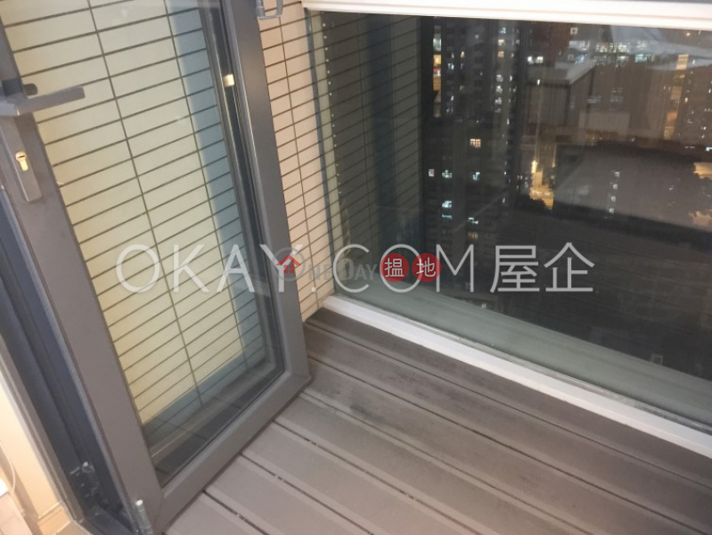 HK$ 25,000/ month | Altro | Western District, Generous 1 bedroom on high floor with balcony | Rental