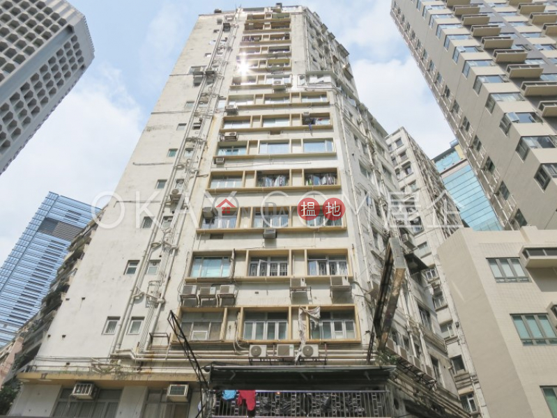 HK$ 1,180萬蟾宮大廈灣仔區2房1廁,實用率高,極高層蟾宮大廈出售單位