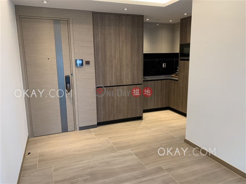 Luxurious 2 bedroom in Sai Ying Pun | Rental, 8 Yat Tung Street | Lantau Island | Hong Kong | Rental, HK$ 35,000/ month
