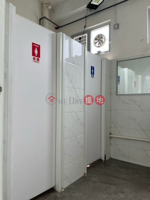 Luxury Renovation | Ready-to-Use, Tsing Yi Industrial Centre Phase 2 青衣工業中心2期 | Kwai Tsing District (POONC-8191676445)_0