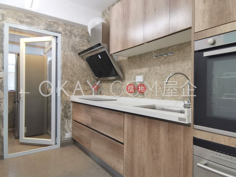 HK$ 32,000/ month Pao Yip Building | Wan Chai District | Stylish 2 bedroom with terrace | Rental