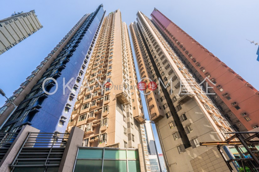 Lovely 3 bedroom on high floor with sea views | For Sale | Hollywood Terrace 荷李活華庭 Sales Listings