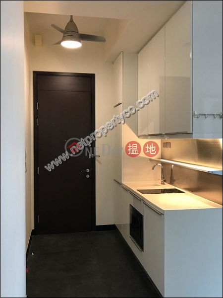 Furnised apartment for rent in Wan Chai, J Residence 嘉薈軒 Rental Listings | Wan Chai District (A040910)