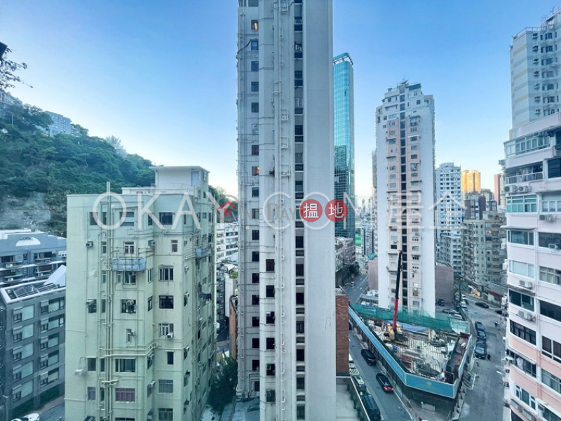 Unique 3 bedroom with racecourse views & balcony | For Sale, 17 Village Road | Wan Chai District, Hong Kong, Sales HK$ 12.3M