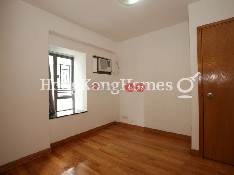 3 Bedroom Family Unit for Rent at Hollywood Terrace | 123 Hollywood Road | Central District | Hong Kong, Rental, HK$ 32,000/ month