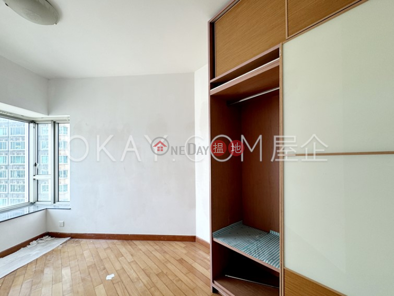 Rare 3 bedroom on high floor | Rental, Sorrento Phase 2 Block 2 擎天半島2期2座 Rental Listings | Yau Tsim Mong (OKAY-R104307)