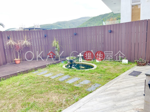 Lovely house with sea views, rooftop & terrace | For Sale | Mau Po Village 茅莆村 _0