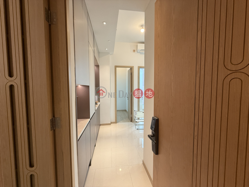 Sai Ying Pun MTR 2 mins｜1 Bed Balcony｜Brand New Fully Furnished｜No Agency Fee | Upper Manor 半山名滙 Rental Listings