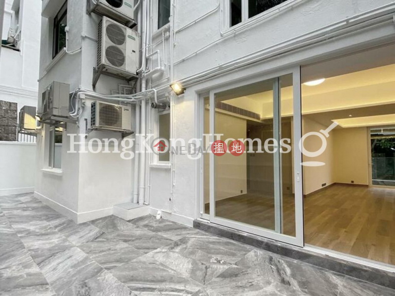 Property Search Hong Kong | OneDay | Residential | Rental Listings | 3 Bedroom Family Unit for Rent at Block A Villa Helvetia