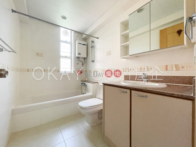 Property Search Hong Kong | OneDay | Residential, Sales Listings | Nicely kept 2 bed on high floor with balcony & parking | For Sale