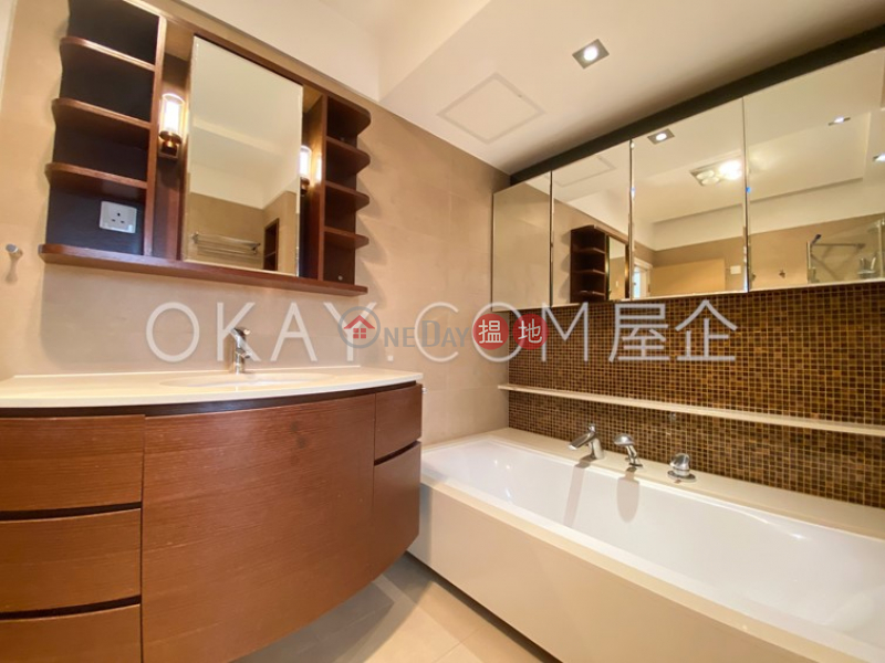 HK$ 110,000/ month | Tower 1 Regent On The Park | Eastern District Rare 3 bedroom with parking | Rental