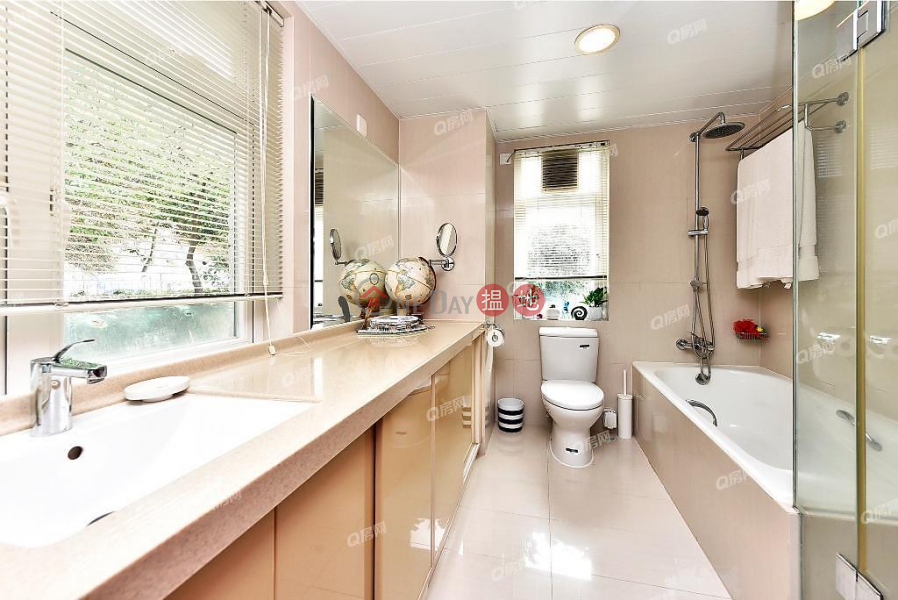 84 Repulse Bay Road | 4 bedroom Mid Floor Flat for Rent 84 Repulse Bay Road | Southern District, Hong Kong Rental HK$ 135,000/ month
