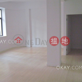 Gorgeous 2 bedroom with terrace | For Sale | 27-29 Village Terrace 山村臺 27-29 號 _0