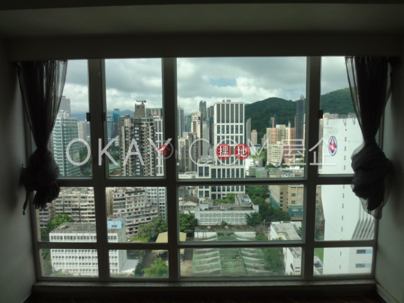 HK$ 46,000/ month | Caroline Garden, Wan Chai District Elegant 3 bedroom on high floor | Rental