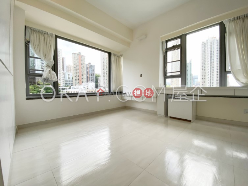 Gorgeous 2 bedroom with balcony & parking | For Sale | Serenade 上林 Sales Listings