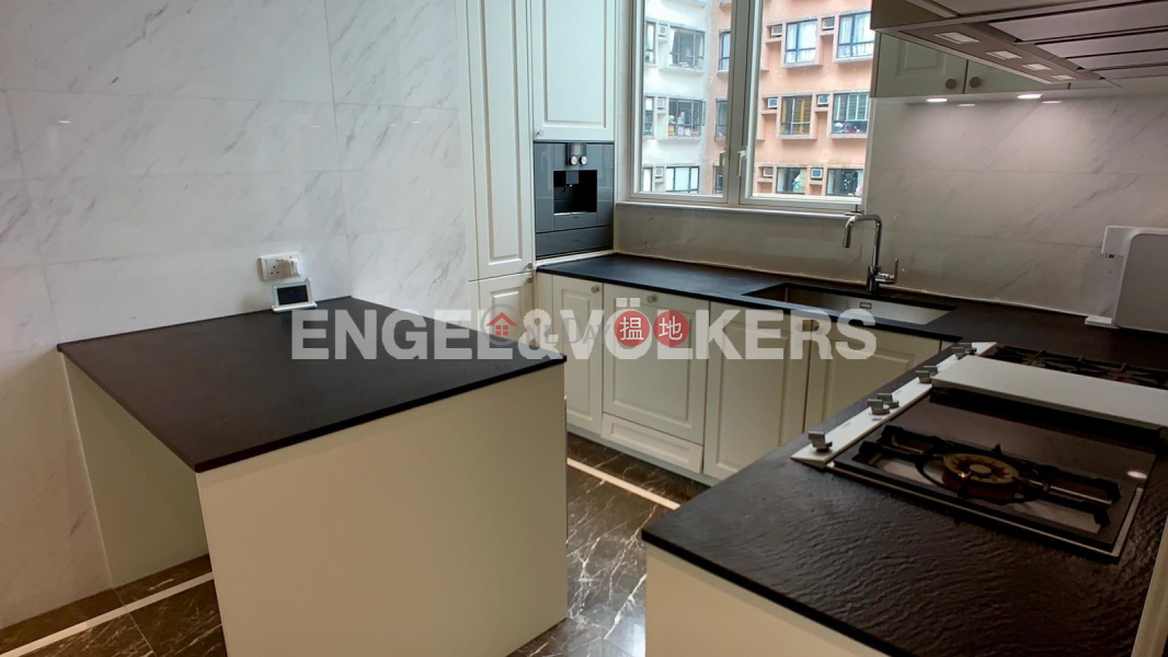 3 Bedroom Family Flat for Sale in Mid Levels West | The Morgan 敦皓 Sales Listings