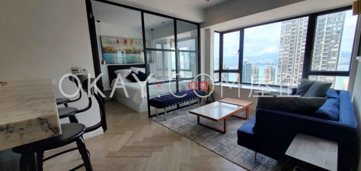 Stylish 2 bedroom on high floor with sea views | For Sale | Wah Fai Court 華輝閣 Sales Listings