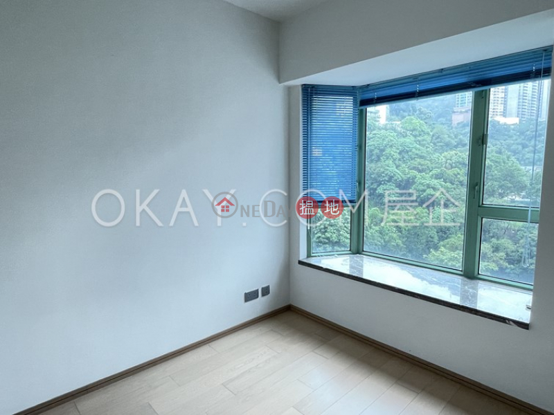HK$ 28,000/ month | Royal Court Wan Chai District | Tasteful 2 bedroom on high floor with parking | Rental