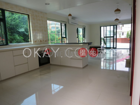 Stylish house with rooftop, terrace & balcony | For Sale|Mang Kung Uk Village(Mang Kung Uk Village)Sales Listings (OKAY-S296541)_0