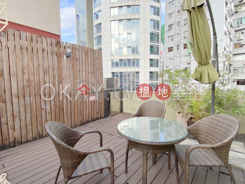 Generous 1 bedroom on high floor with rooftop & balcony | Rental | 50-52 Morrison Hill Road 摩理臣山道50-52號 _0