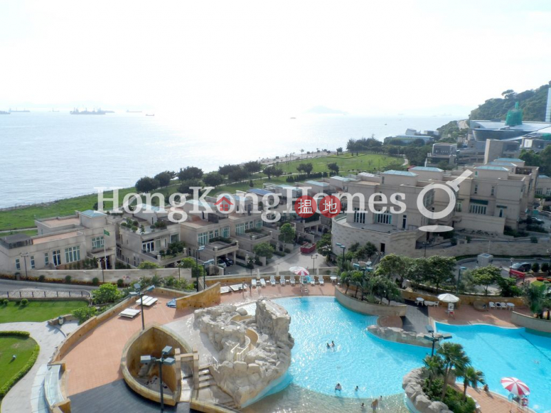Property Search Hong Kong | OneDay | Residential | Rental Listings | 3 Bedroom Family Unit for Rent at Phase 1 Residence Bel-Air