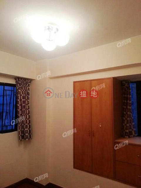 Comfort Centre | 2 bedroom Mid Floor Flat for Rent | Comfort Centre 港暉中心 _0
