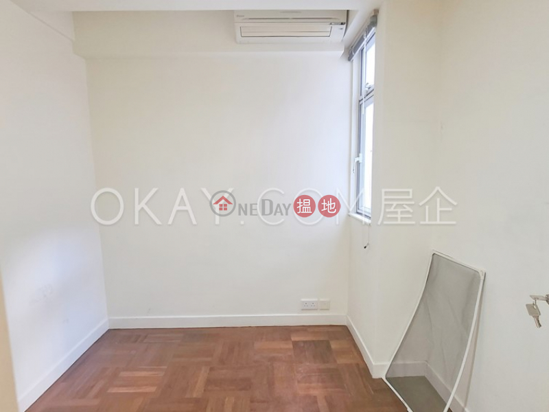 HK$ 33,000/ month, 28-30 Village Road Wan Chai District | Charming 3 bedroom in Happy Valley | Rental