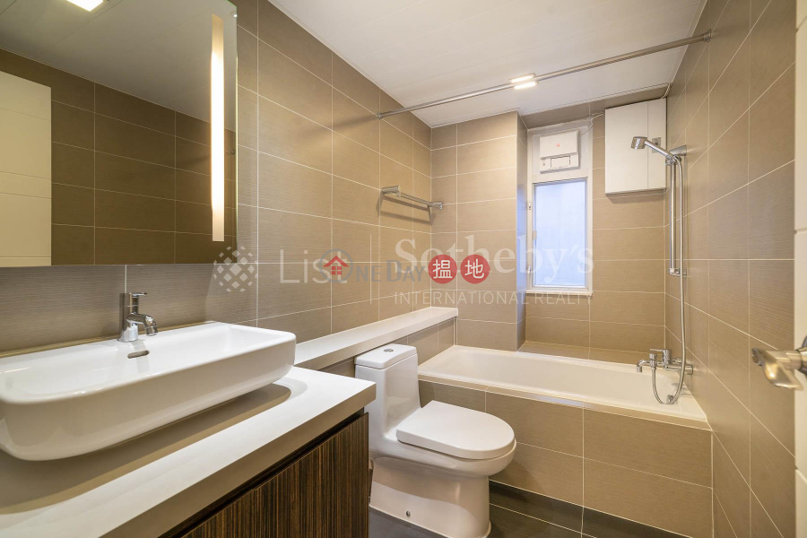 HK$ 44,500/ month Bowen Verde, Wan Chai District, Property for Rent at Bowen Verde with 3 Bedrooms