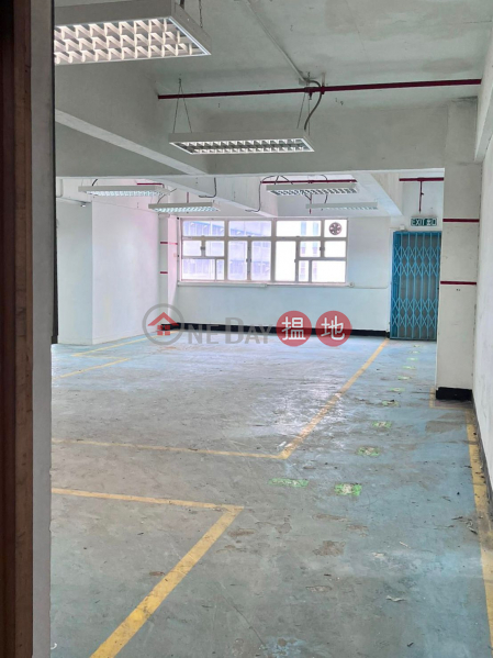 HK$ 31,320/ month | Mai On Industrial Building, Kwai Tsing District Kwai Chung Mei On Industrial Building, first-class warehouse, open and bright, four positive corporate management, ready to rent and use