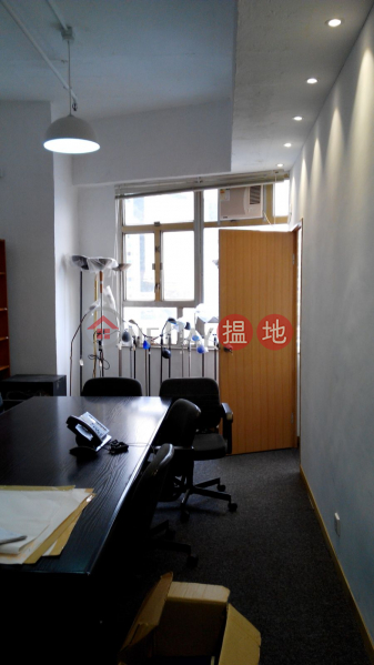 香港搵樓|租樓|二手盤|買樓| 搵地 | 工業大廈|出租樓盤高層中型寫字樓(有貨倉),可步行至葵興地鐵站