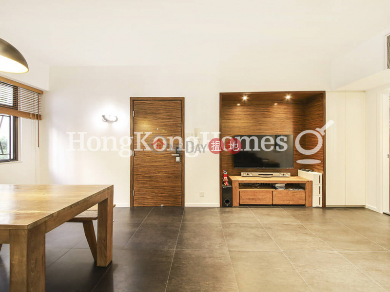 3 Bedroom Family Unit for Rent at Honiton Building 8-8A Honiton Road | Western District Hong Kong Rental HK$ 36,000/ month
