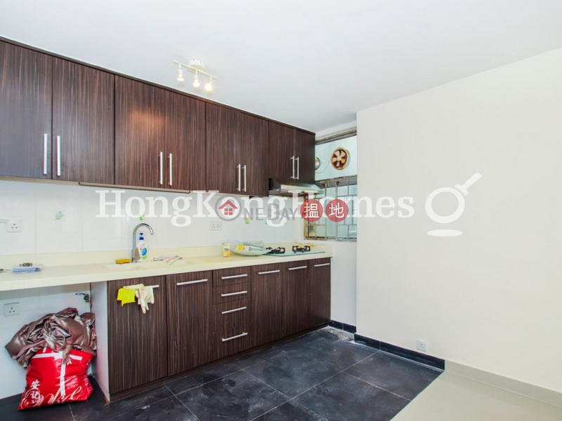 Property Search Hong Kong | OneDay | Residential | Sales Listings 3 Bedroom Family Unit at (T-48) Hoi Sing Mansion On Sing Fai Terrace Taikoo Shing | For Sale