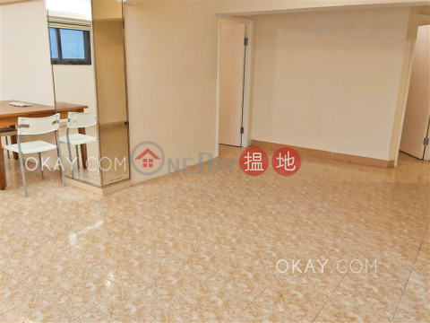 Tasteful 3 bedroom in Mid-levels West | Rental | Sung Ling Mansion 崇寧大廈 _0