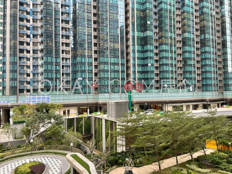 Charming 2 bedroom with balcony | For Sale | The Southside - Phase 2 La Marina 港島南岸第二期LA MARINA揚海 Sales Listings