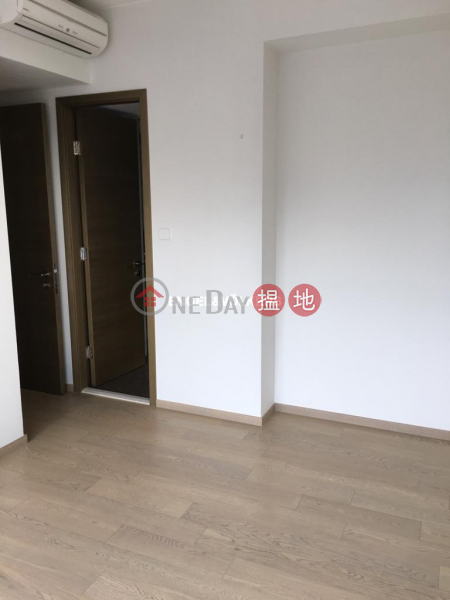 3 Bedroom Family Flat for Rent in Sai Ying Pun | The Summa 高士台 Rental Listings