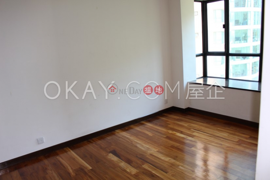 Unique 4 bedroom with parking | Rental, Dynasty Court 帝景園 Rental Listings | Central District (OKAY-R67053)